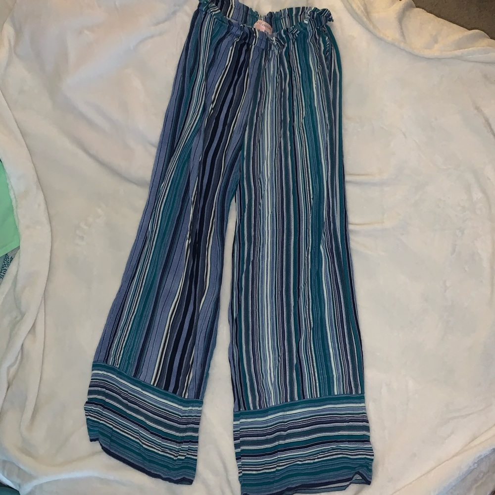 flowy blue striped pants